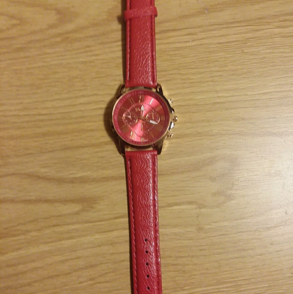 Watch - Picture 2 of 2